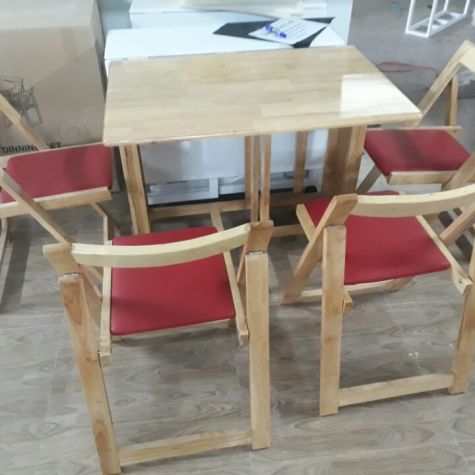 Bàn ăn xếp gọn hình chữ nhật 4 ghế Japan màu gỗ tự nhiên - ghế có nệm màu đỏ
