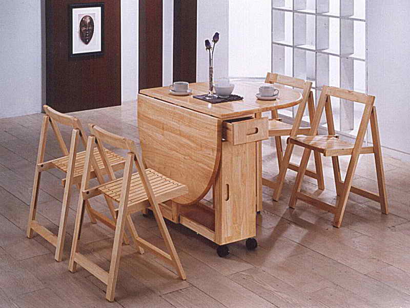 Mẫu bàn ăn gấp gọn 3: Thiết kế nhỏ gọn dễ dàng di chuyển