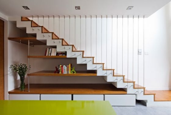 Cầu thang trong nhà cũng cần được thiết kế đúng phong thủy để hút tài lộc